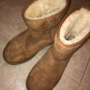 Ugg’s classic chestnut brown